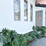 After-Grad Poshtel